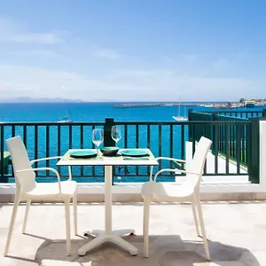 apartamentos-los-clicos.in-canary-islands.com/